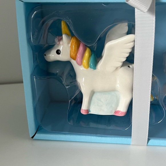 Hello kitty salt and pepper set - unicorn - Picture 2 of 3